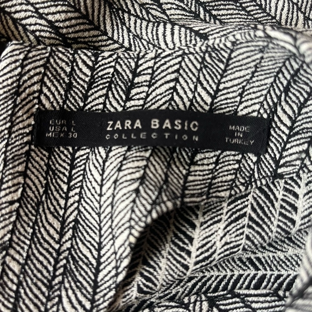 Euc Zara Basic Collection Neutrals Pattern Short … - image 5